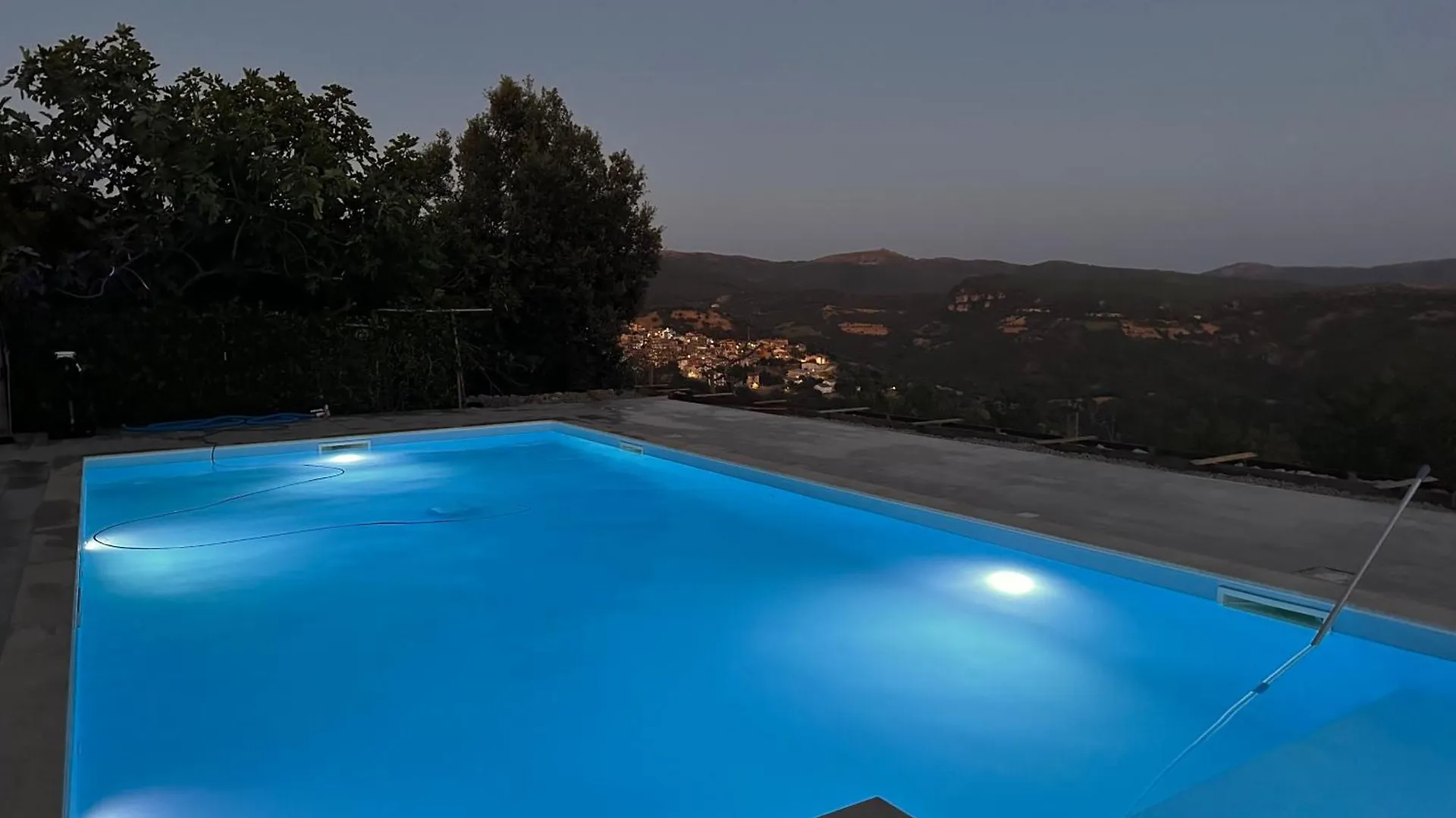 Hotel Miramonti Seulo Turismo Rurale